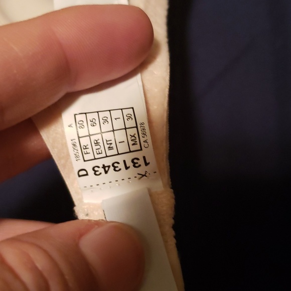 Simone Perele UW bra - Picture 4 of 7